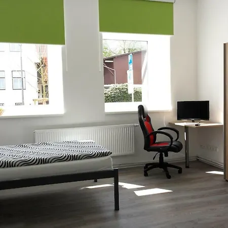 Alte Post Gaeste- Und Monteurzimmer * Horneburg